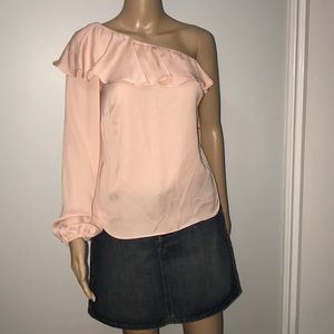 NWT Nenette Lepore Off The Shoulder Top in Blush